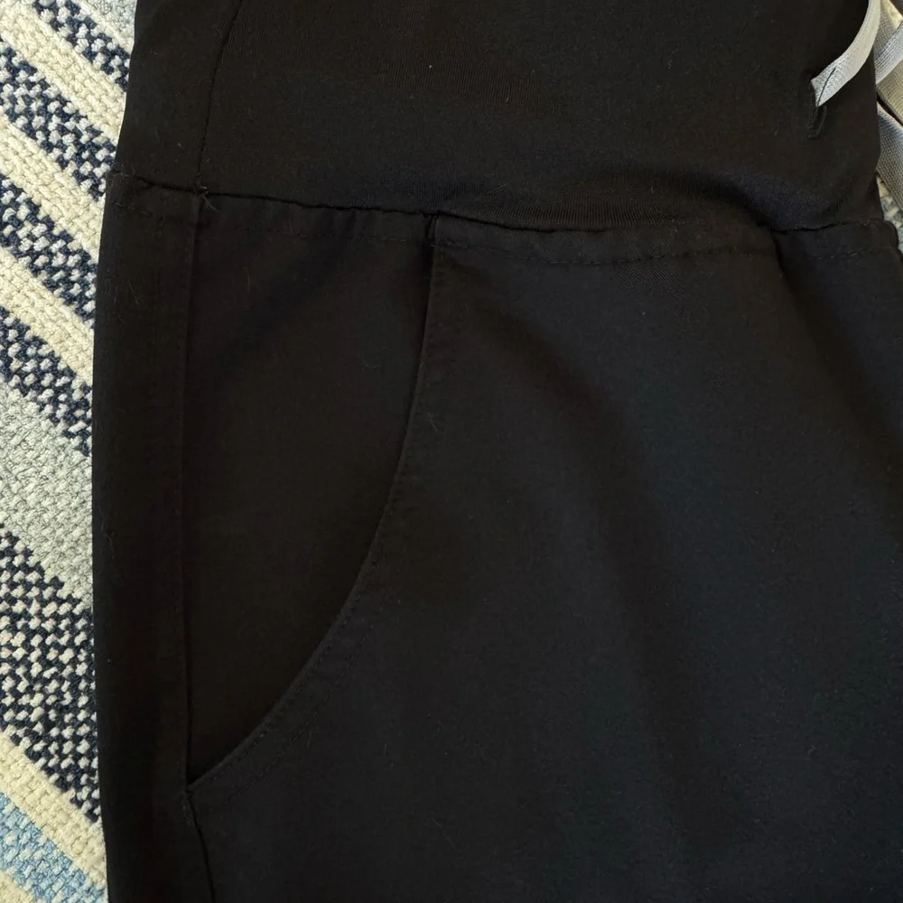 Figs Black Medical Scrub - Picture 5 of 5